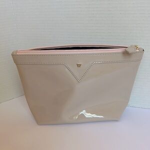 Kelly Wynne Patent Leather Go Get ‘Em Pouch- Medium